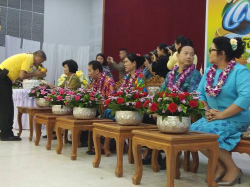 ร่วมพิธีรดน้ำดำหัวขอพรปีใหม่เทศกาลสงกรานต์ ประจำปี 2562